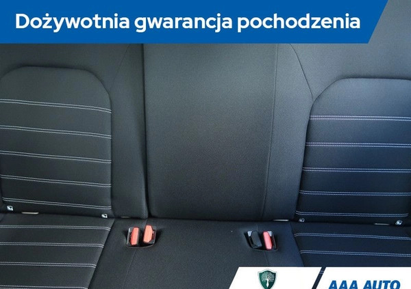 Dacia Duster cena 63000 przebieg: 30438, rok produkcji 2018 z Jelenia Góra małe 254